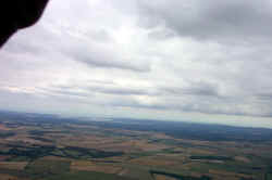 DF20030819.jpg (83813 bytes)