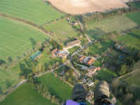 Over the back of Combe.jpg (62423 bytes)