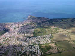 Swanage-a.jpg (188786 bytes)